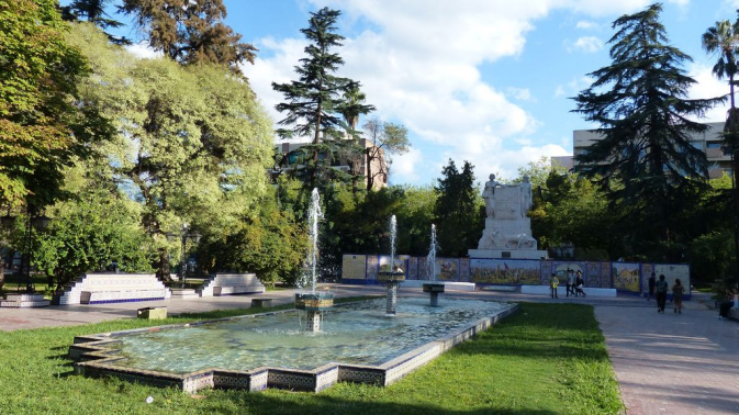 Mendoza - Plaza Espana